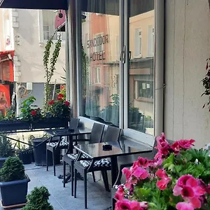 Door Hotel Istambul